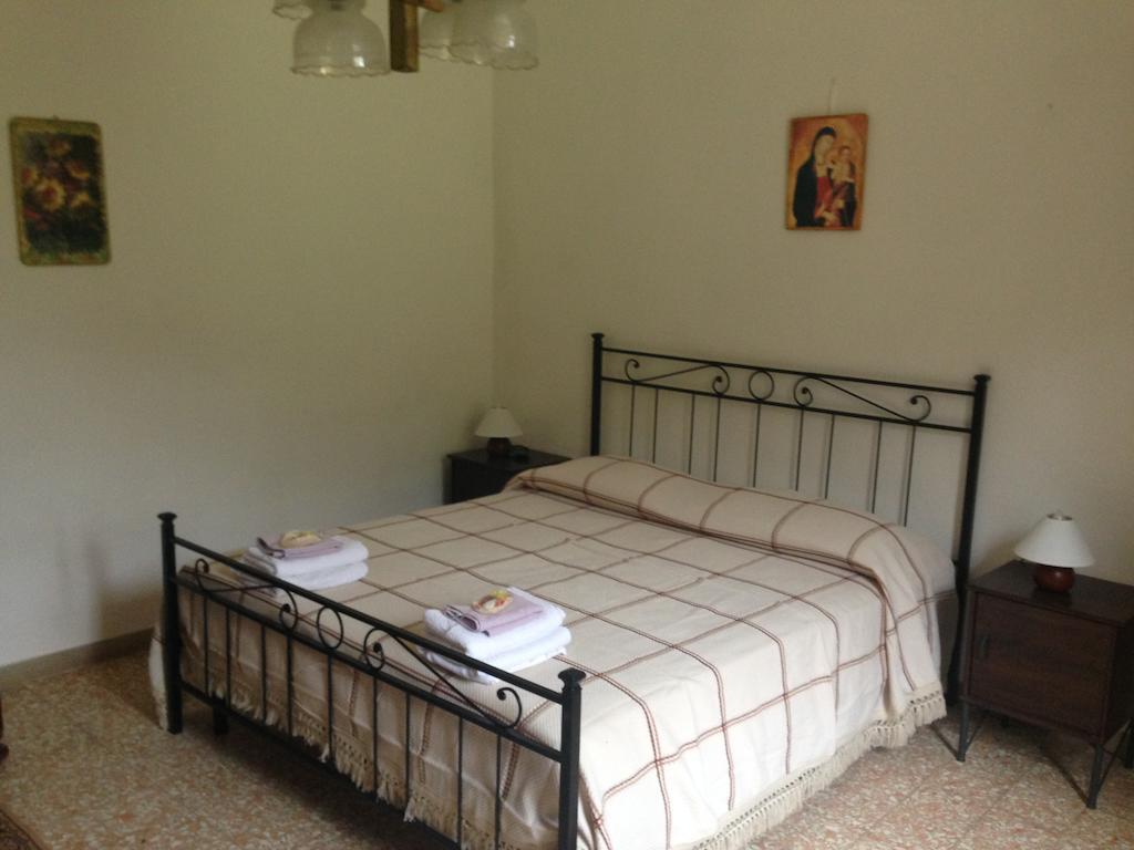 Podere Di Valli Santa Maria a Monte Δωμάτιο φωτογραφία