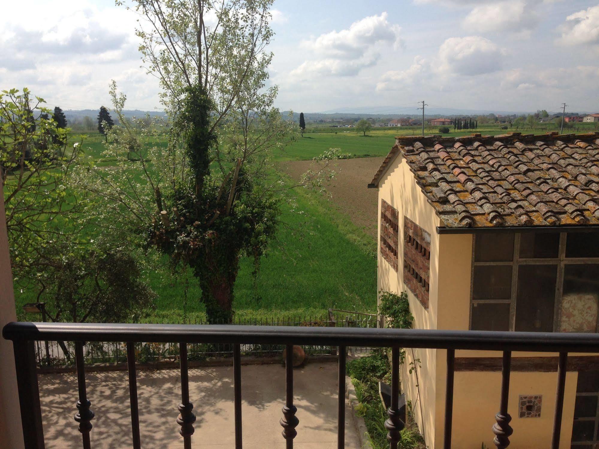 Podere Di Valli Santa Maria a Monte Εξωτερικό φωτογραφία